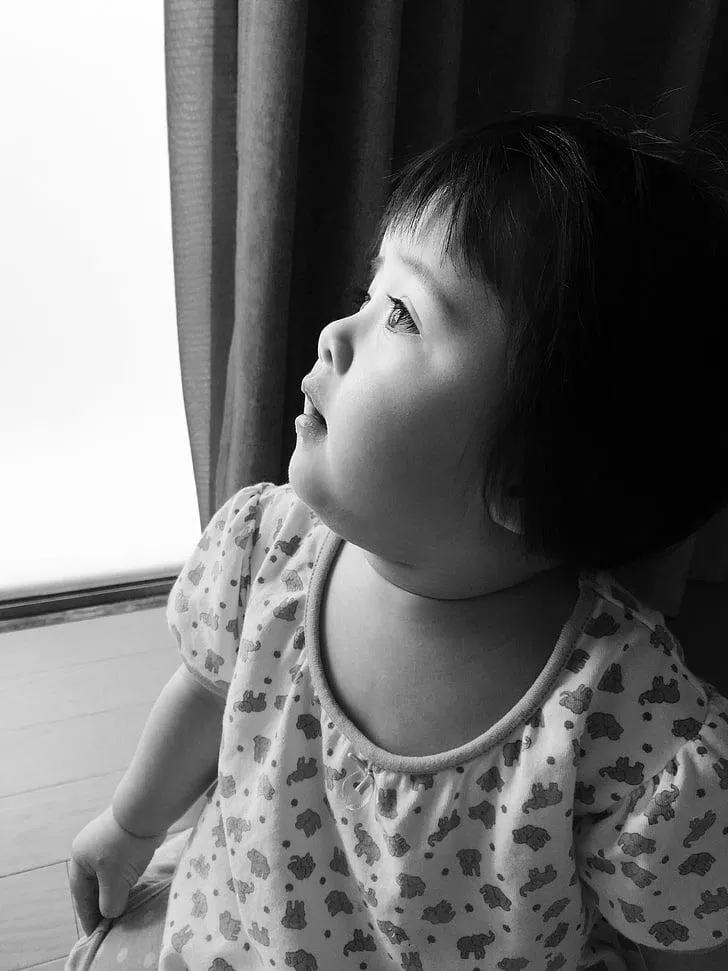 孩子对周围的事物漠不关心，可能是自我意识发展缓慢插图-星连接