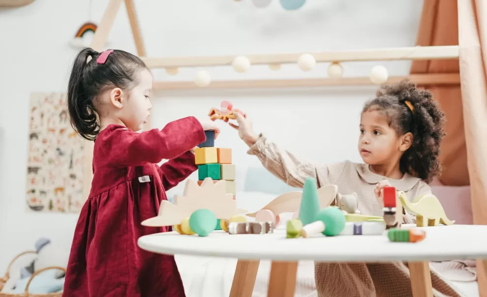 小孩鹦鹉学舌是什么行为?(孩子鹦鹉学舌是自闭症吗)插图-1星连接 小孩鹦鹉学舌是什么行为?(孩子鹦鹉学舌是自闭症吗)插图-1星连接