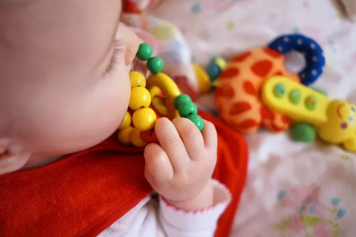 婴儿几个月添加辅食好？过早添加辅食有哪些危害呢？插图-西米明天