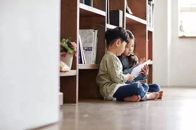 孩子只看一本书不愿看新书怎么办,要不要干预?插图-星连接 孩子只看一本书不愿看新书怎么办,要不要干预?插图-星连接